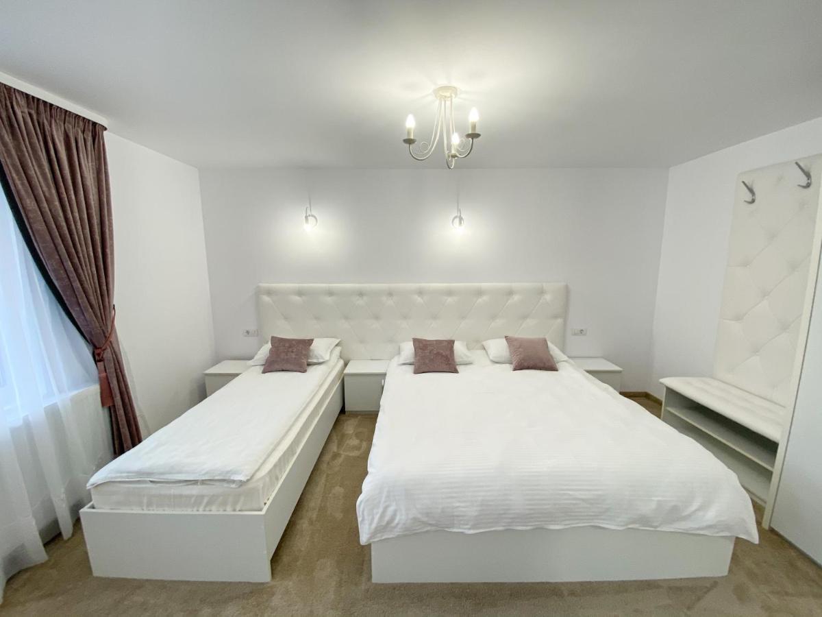 Casa Ina Hotell Moisei Eksteriør bilde